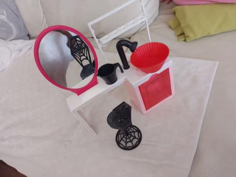 Barbie kadernícky salón,