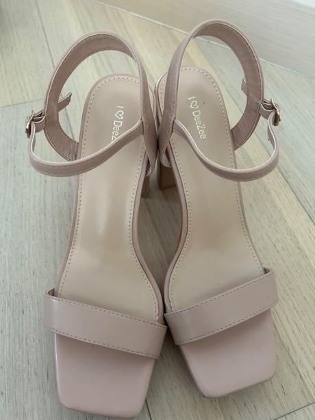 Sandálky veľ.36, 36