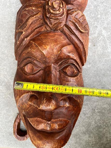 Drevená maska - kuba, 