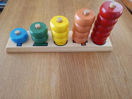 Drevené počítadlo montessori, 