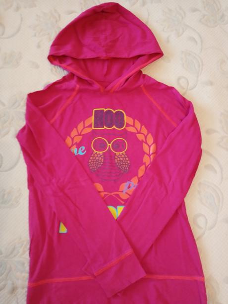 Mikina s kapucňou, 146