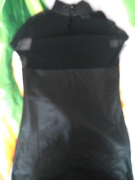 Top so zlatými aplikaciami, miss fiori,m