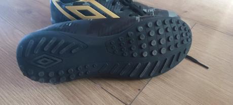 Halovky umbro, umbro,41