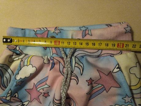 Teplakova suprava jednorožec, 110