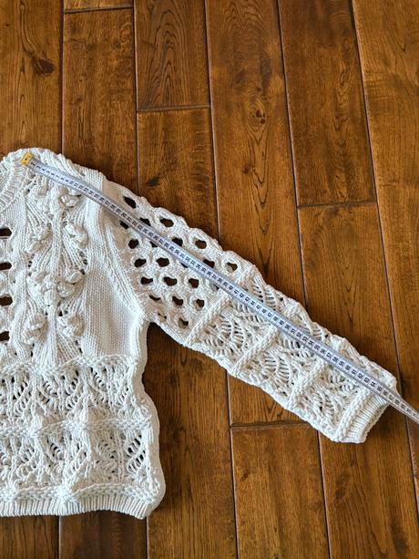 Upletovy dierkovany pulover, lindex,l