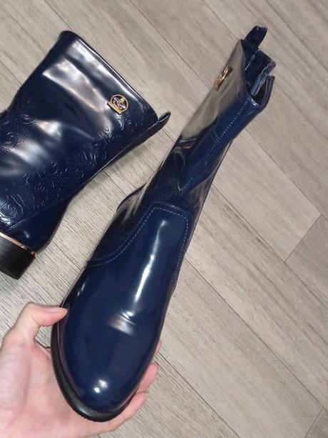 Lakované tmavomodré čižmy la maria 36, john garfield,36