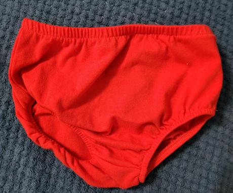 Vianočné šaty, 86