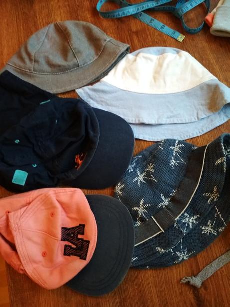 Šiltovky a klobuciky veľ.86/92, 86