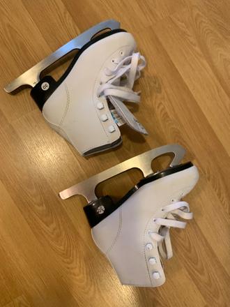 Dievcenske korcule oxelo, 30