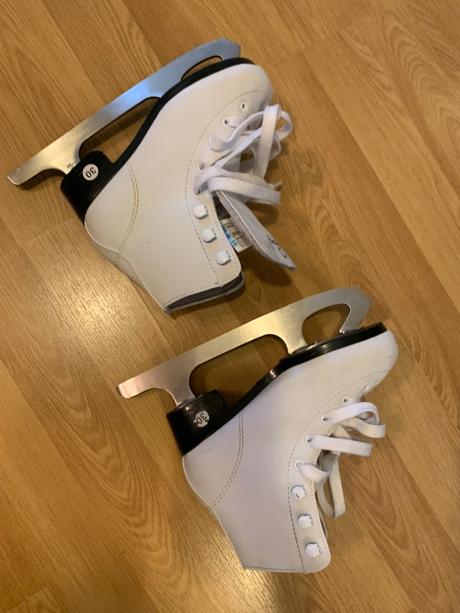 Dievcenske korcule oxelo, 30