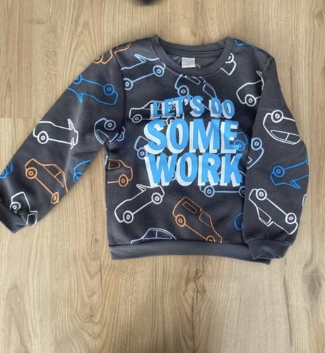 Sivá mikina s autami-nová, 116