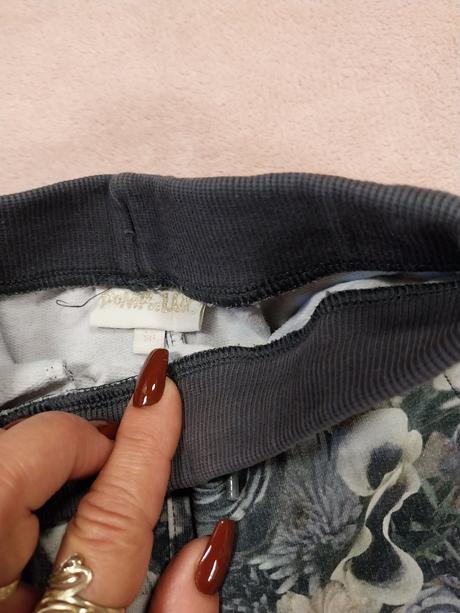 Teplaky, pompdelux,98