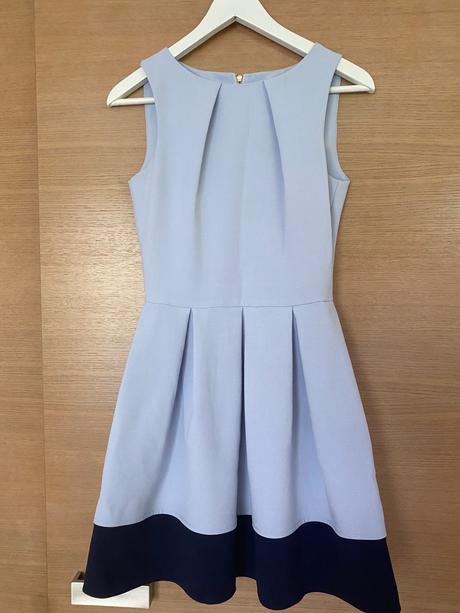 Krásne šaty closet london, s