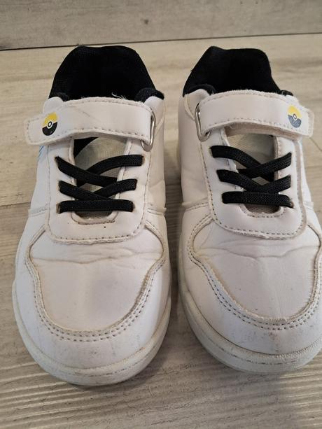 Tenisky pokémon 30 blikajúce, deichmann,30