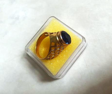 Starožitný prsteň so zafírom, 