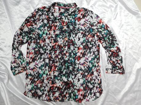 Luxusna pekna bluzka, 48