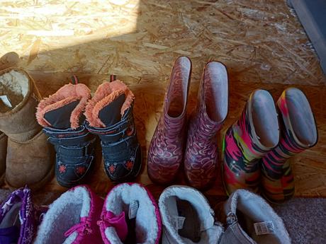 Dievčenské topanky, rozne velkosti, od 21-28, 24