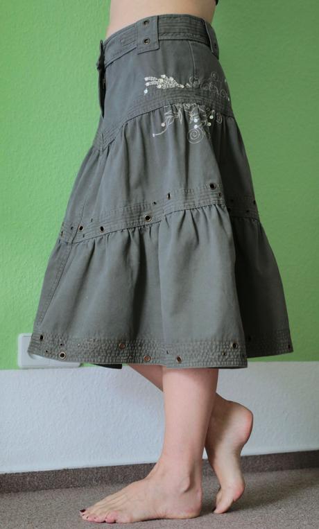 Nová volánová sukňa veľ.40, bay,l