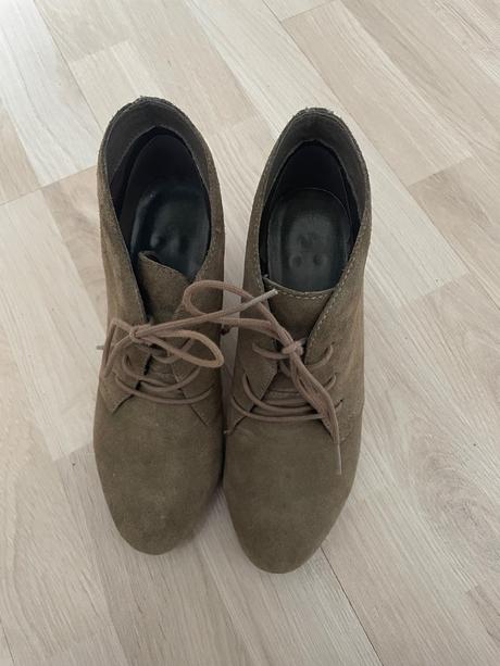 Aldo semišové členkové topánky, 37