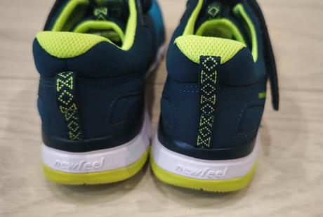 Tenisky nezanechávajúce šmuhy, decathlon,35