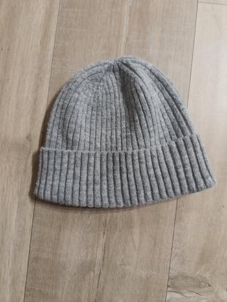 Zimná čiapka, house