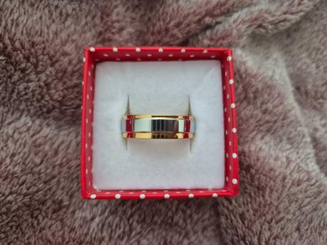 Pánsky prsteň z chirurgickej ocele,