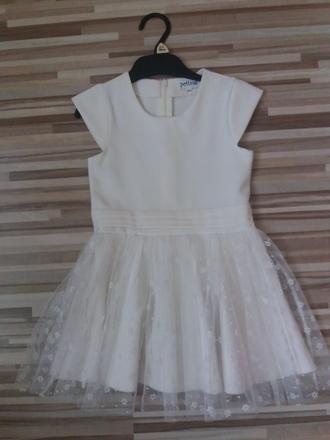 Nádherné šaty, 104