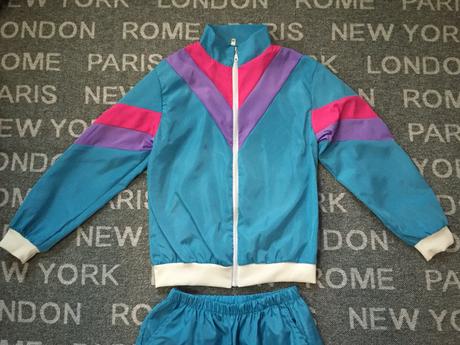 Kostym roky 80/90 jogingova suprava 12-13 rokov,