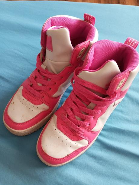 Vyššie tenisky, graceland,36