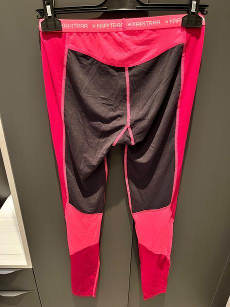 Legíny kari traa, m