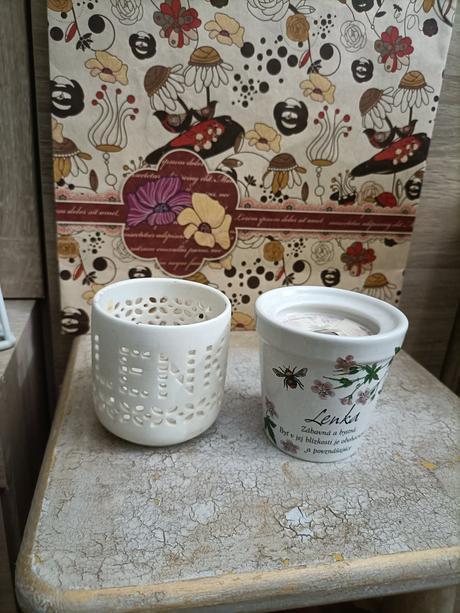 Sviečka a svietnik s menom lenka spolu 4e,