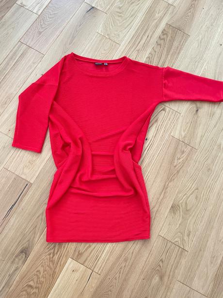 Červené šaty 36, s