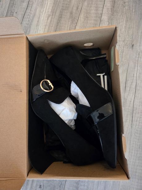 Lodičky so špicom, next,41