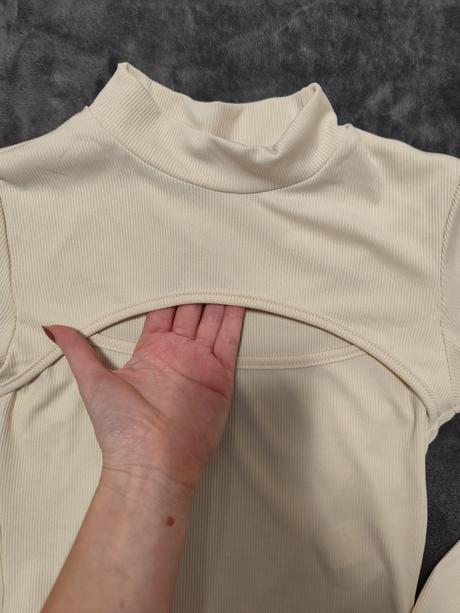 Top s dlhým rukávom, s