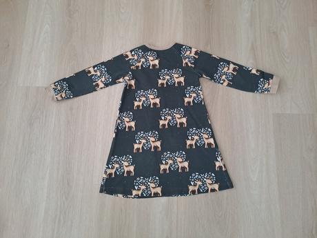 Tunika so srnkami, 122