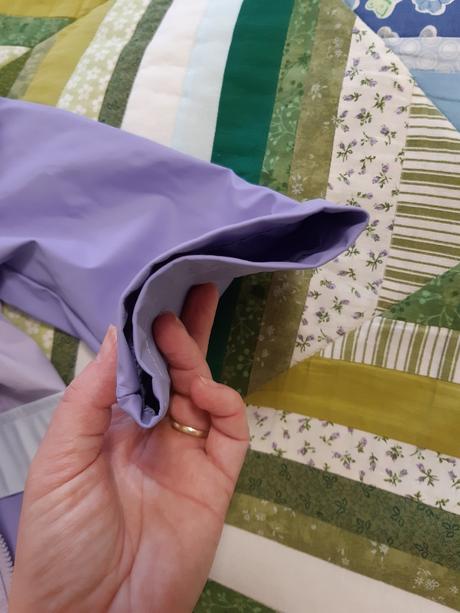 Nepremokava suprava do dazda, sinsay,110