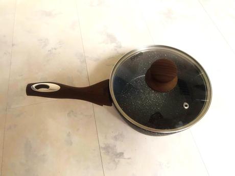 Kvalitná vysoká rajnica s pokrievkou, 