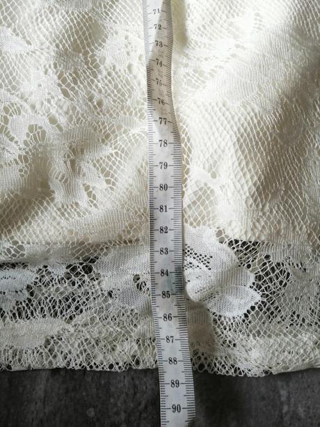 Čipkované šaty vs, s