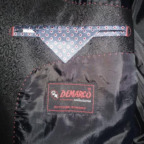 Čierne  spoločenské sako, 170