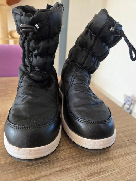 Snehule, deichmann,36