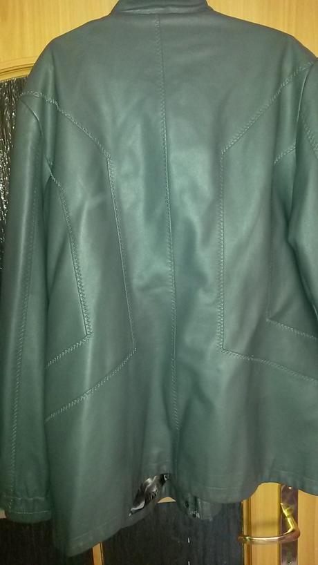 Koženková bunda, 48
