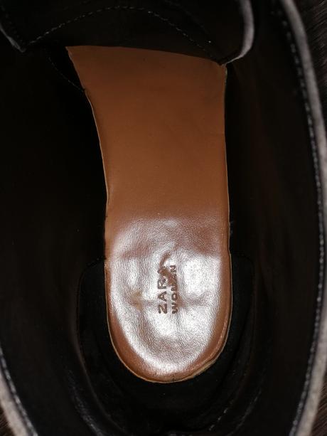 Dámske kožené topánky so zvieracou srstou, zara,40