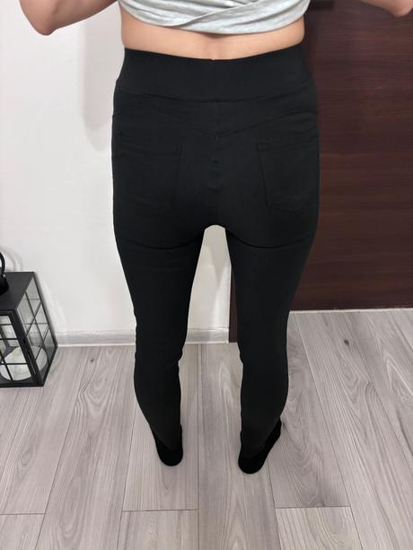 Čierne nohavice s/m, s