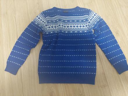 Sveter, next,128