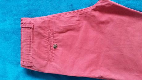 Červené nohavice, reserved,158