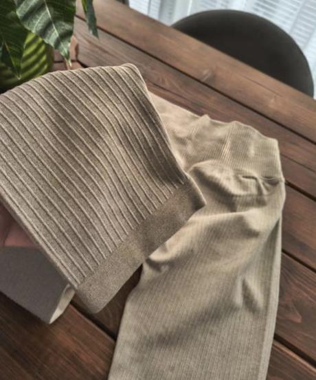 Športové vrúbkované legíny m-l, m