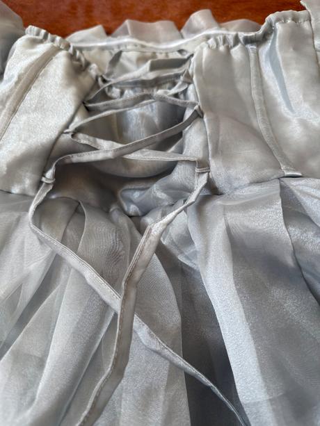 Spoločenské šaty, 