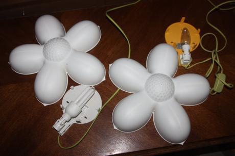 Ikea lampa biely kvet  2 ks, 