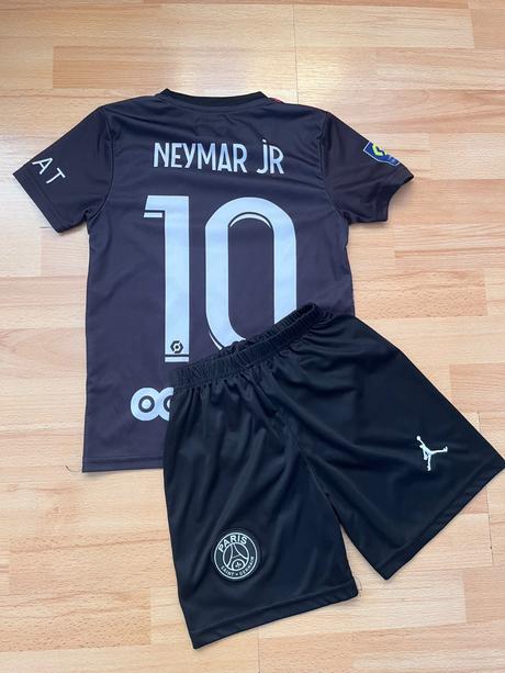 Dres psg neymar, 128