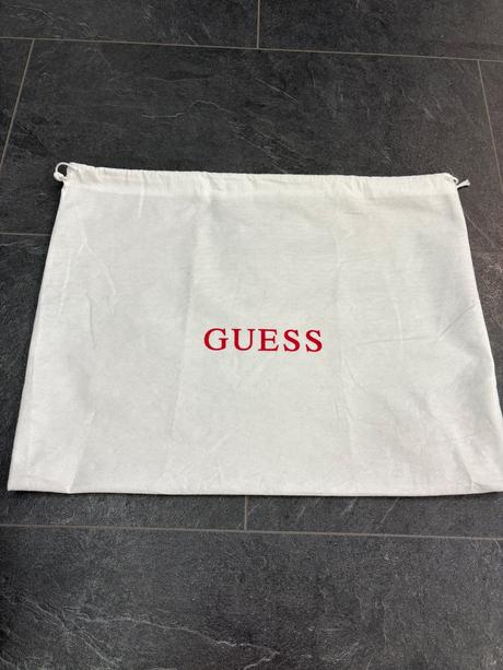 Kabelka guess bežová, guess